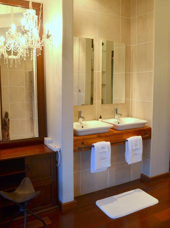 Jakita'S Guest House Ballito Bagian luar foto